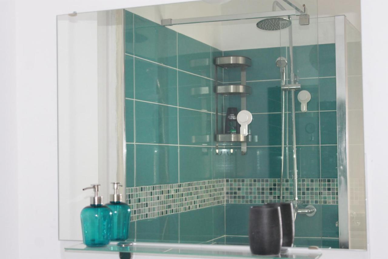 Apartment Turquoise Victoria Bucharest